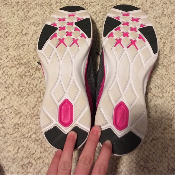 Nike Running Shoes - Picture 4 of 4